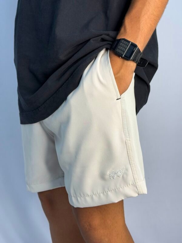 Short rafrow minimalista off