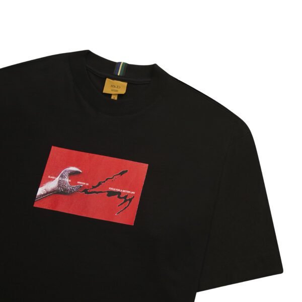 #22517_ 1 Camiseta “Tools” Preta - Class
