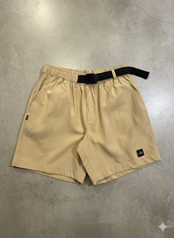 Bermuda NO FUTURE bege