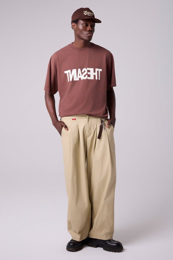 T-SHIRT WIDE BOXY INVERTED THESAINT MARROM
