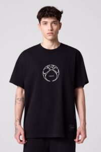 Camiseta Preta Boxy Thesaint Masculina