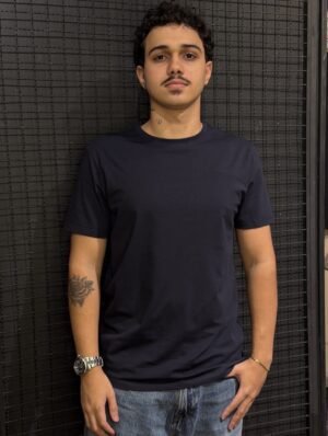 Screenshot CAMISETA PADRÃO ZARA AZUL MARINHO