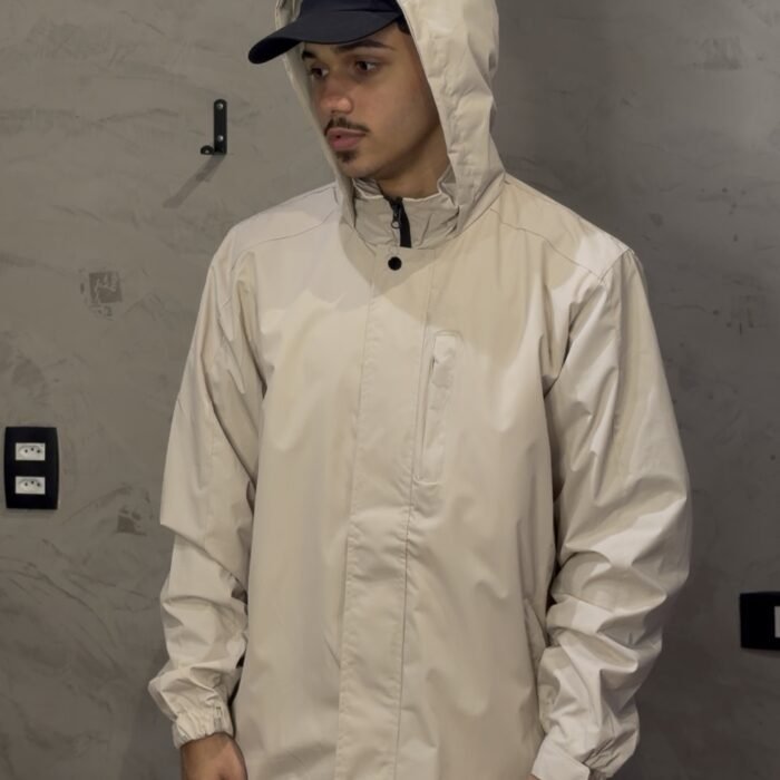 JAQUETA CORTA VENTO IMPERMEÁVEL OFF WHITE