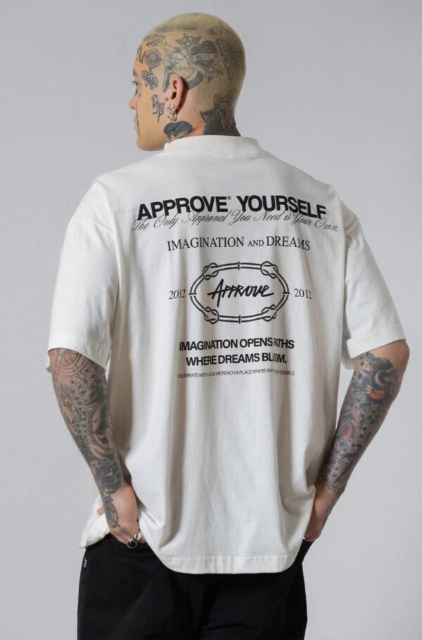 a103d9e9-0a21-477f-b444-80625f52ef41 Camiseta Huge Yrslf Timeless off White