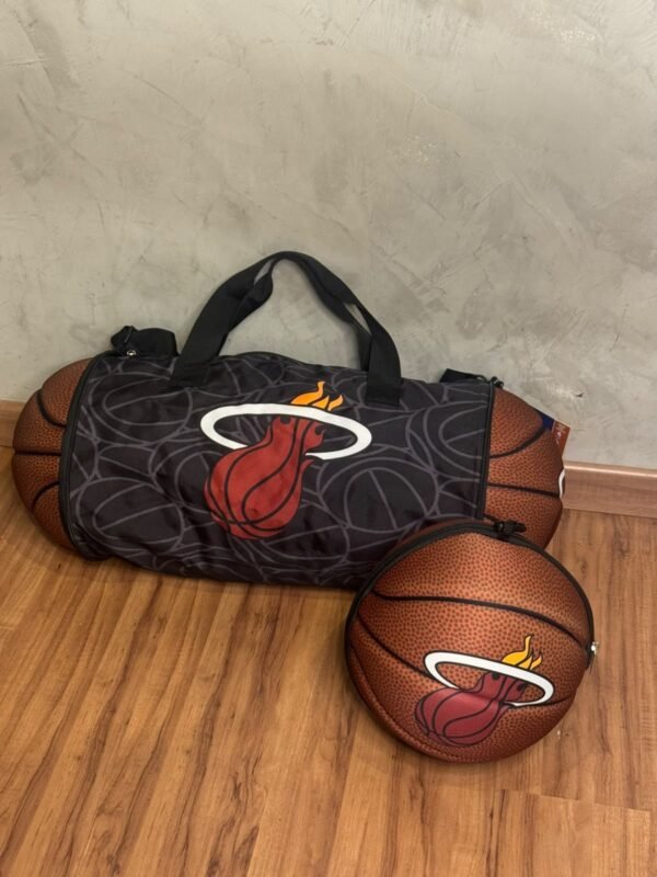 40169ce9-66af-48d7-be71-af7c7a6dc20b Bolsa Mala Basquete NBA ( Miami)