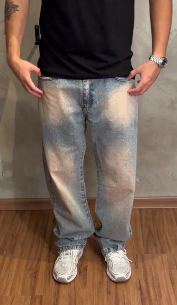 Calça Jeans Baggy com Estonado Amarelado