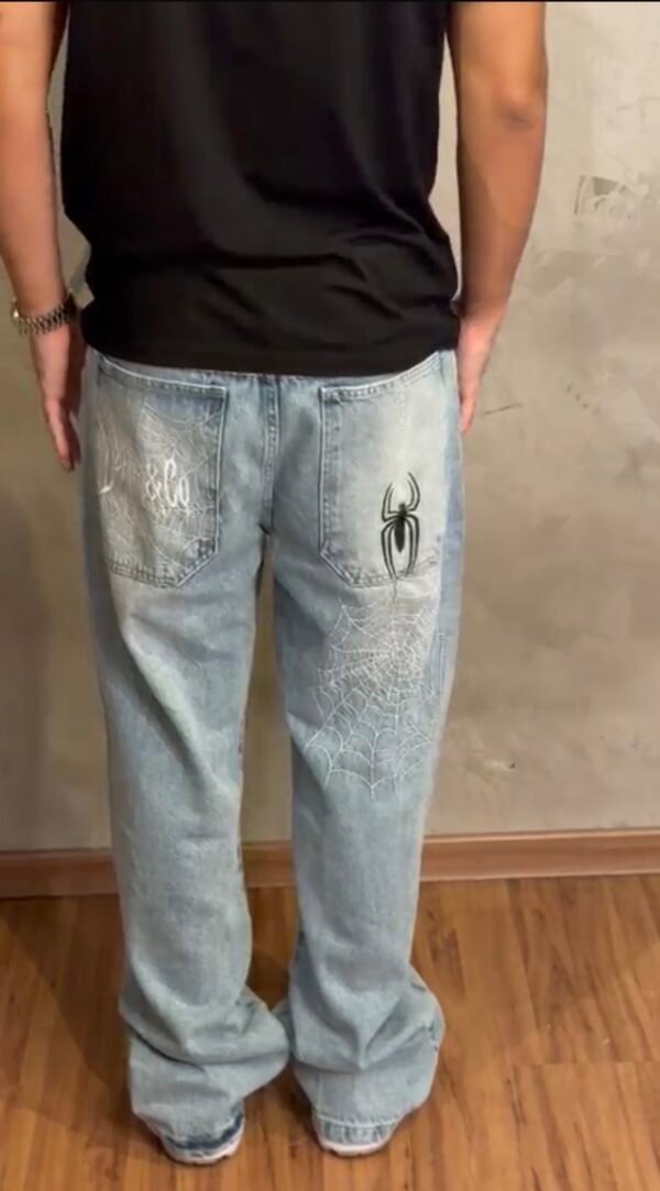 Screenshot Calça Jeans Baggy Spider
