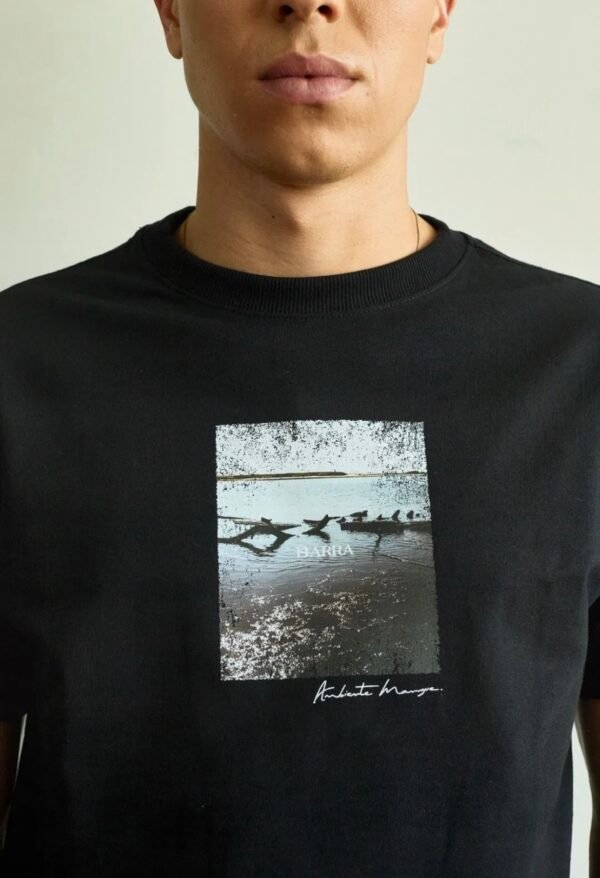 CAMISETA BARRA CREW "AMBIENTE MANGUE" PRETA