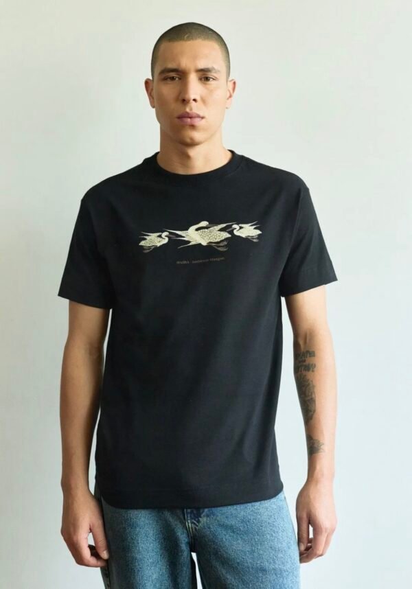 CAMISETA BARRA CREW "GARÇAS" PRETA